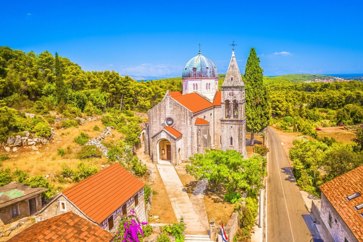 Svirce Hvar1