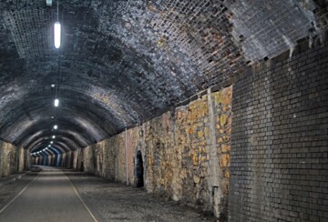 staza-monsal-engleska-tunel