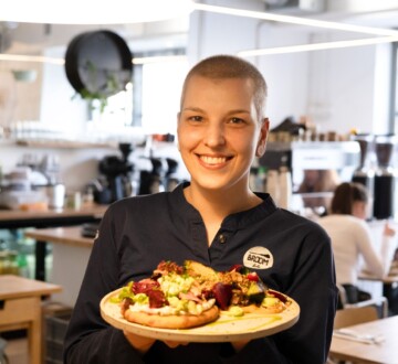 Broom44 Dolac Zagreb Klara Bertek Jelisic