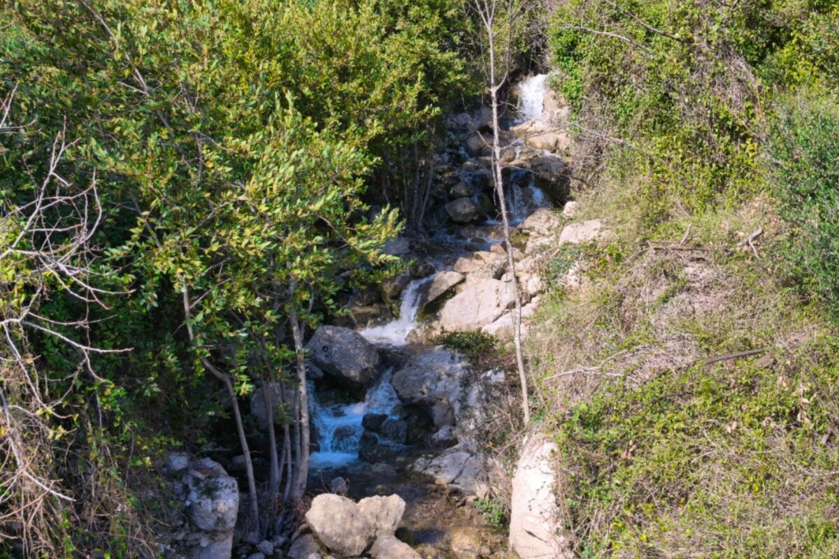 mjesto-igrane-makarska-rivijera-slap
