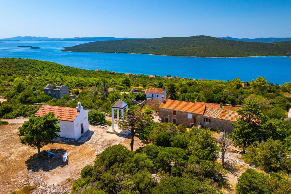 otok Rivanj3