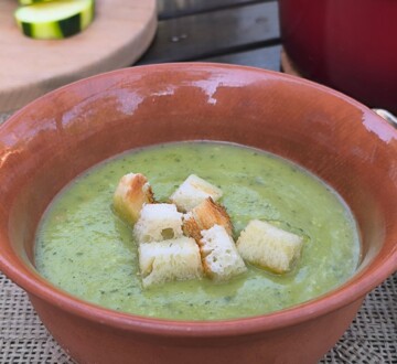 Krem juha od tikvica s krutonima, gotov domaći obrok