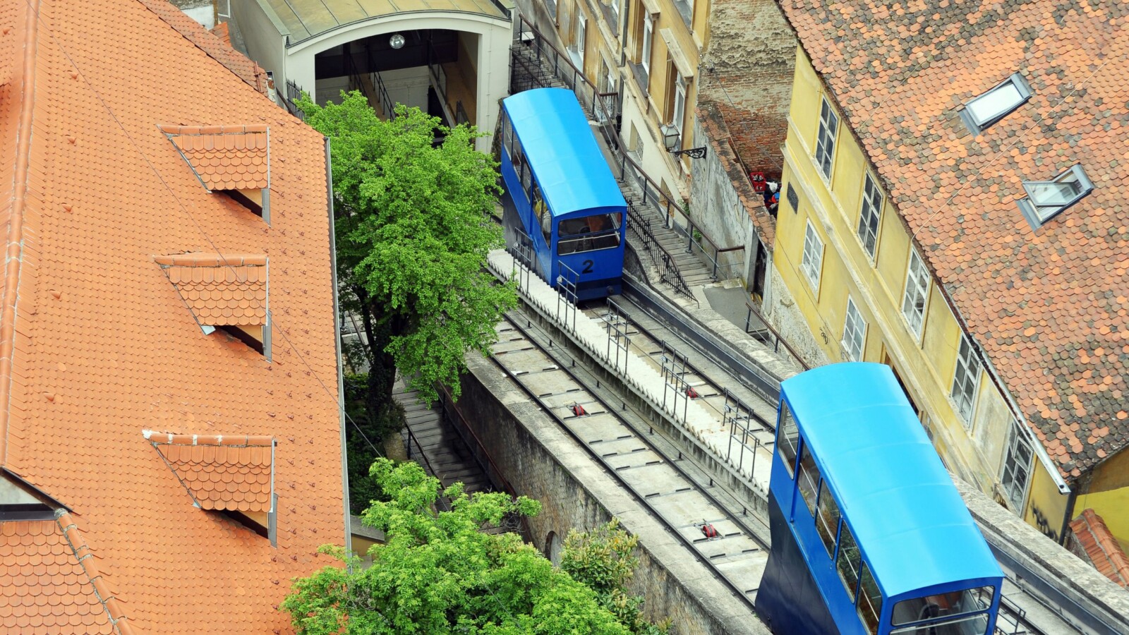 ZAGREB-USPINJACA