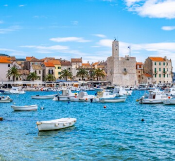 grad-komiza-otok-vis