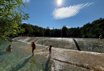 jajce-plivska-jezera-kupaliste-brana