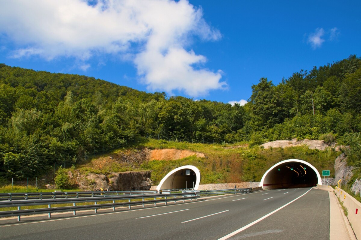 tunel1