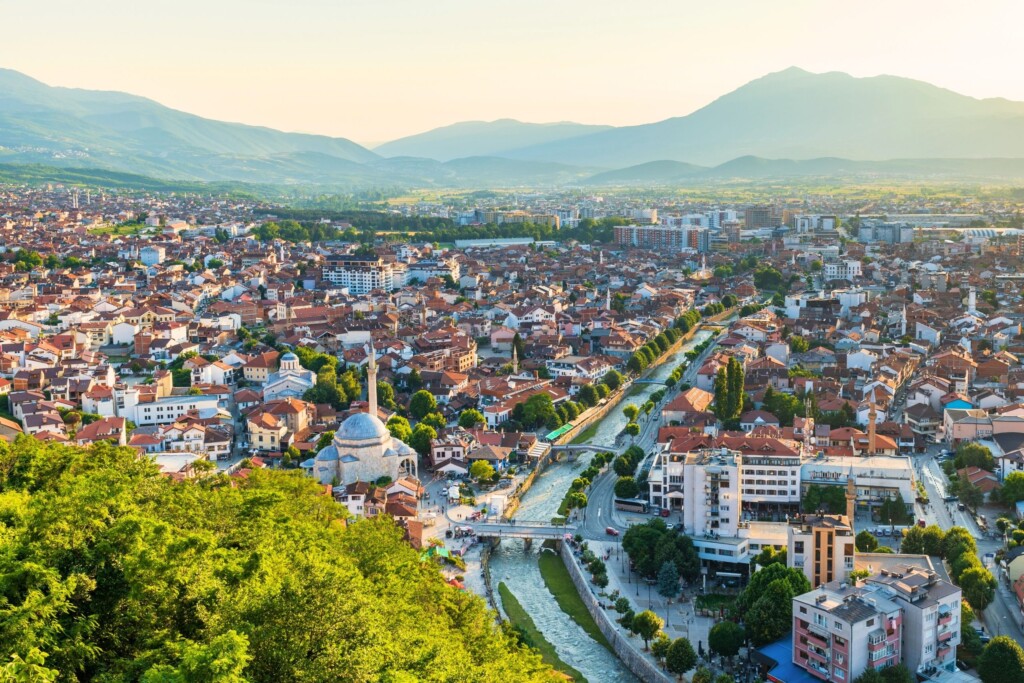Najmanje posjećena država Balkana ima najmlađe stanovništvo u Europi! U njoj nema gužvi, cijene su niske, a priroda spektakularna
