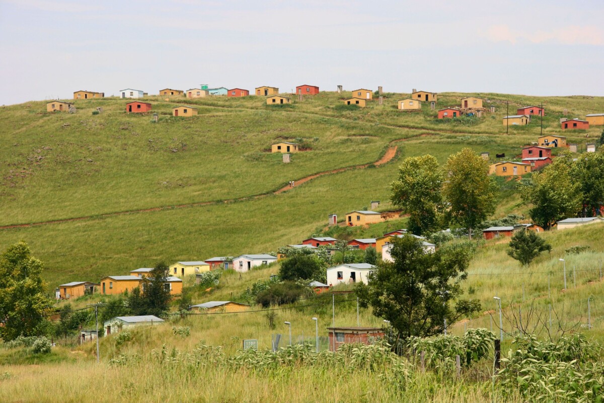 drzava-lesoto-planinsko-selo