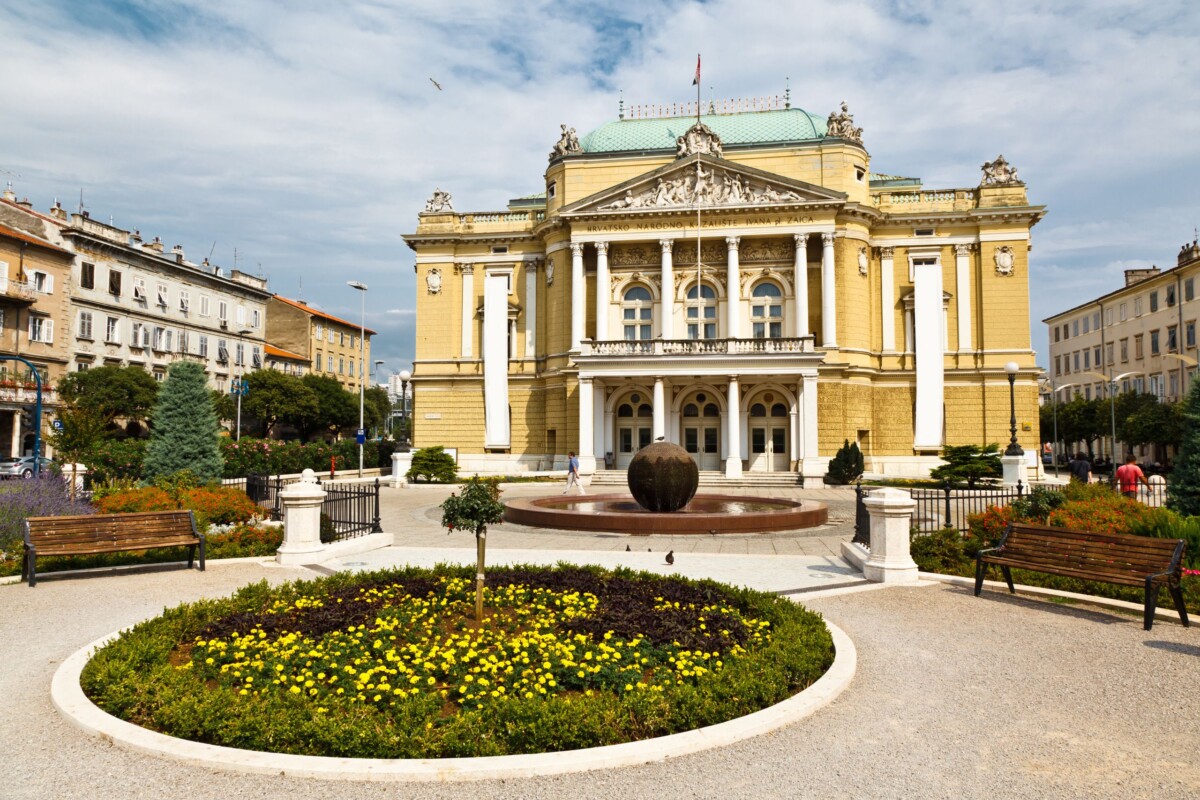 grad-rijeka-hnk