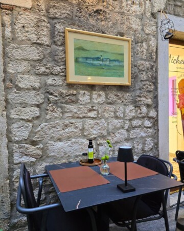 konoba-centar-sibenik-stolovi