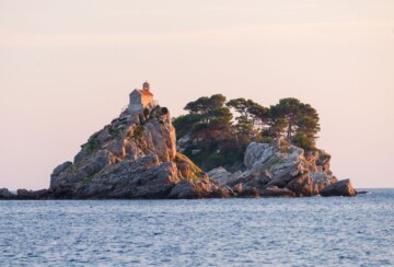 otocic-sveta-nedelja-crna-gora2