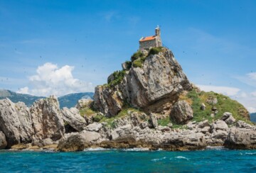 otocic-sveta-nedelja-crna-gora3