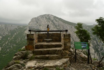 paklenica-vidikovac-kod-manite-oeći