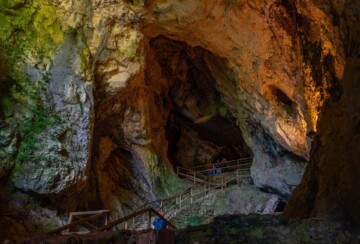predjamski-dvorac-slovenija5