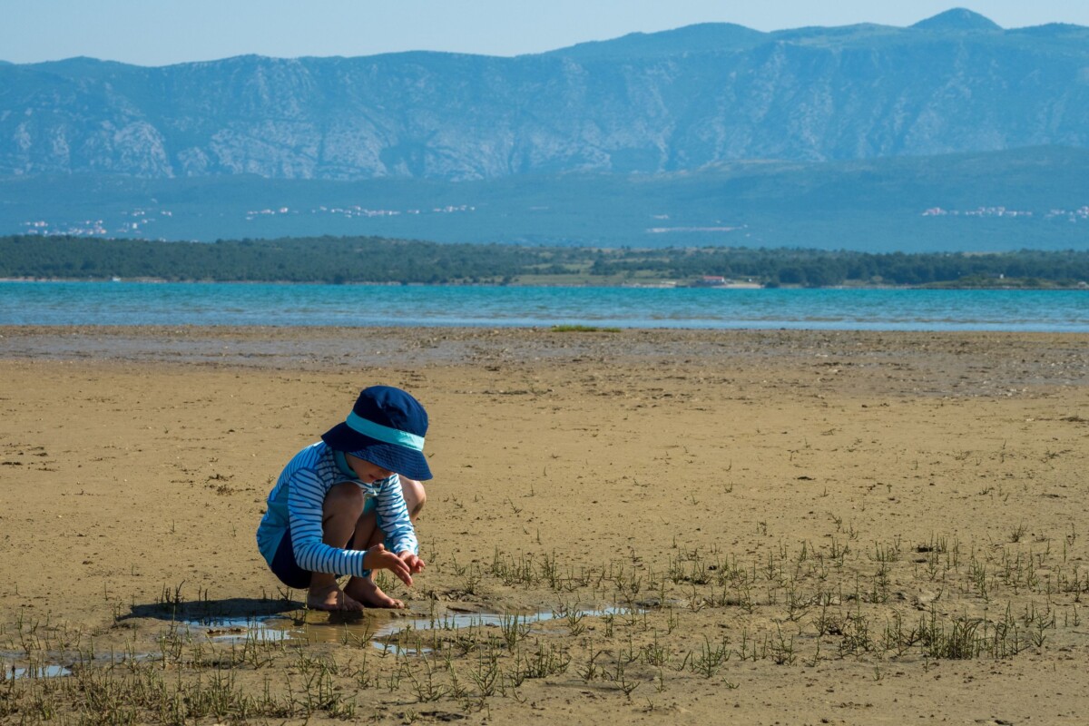 uvala-soline-otok-krk-plaža-meline-4