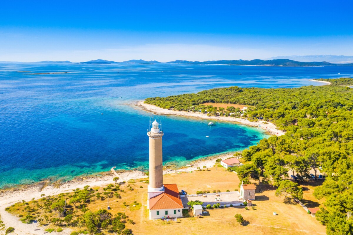 veli-rat-svjetionik-dugi-otok