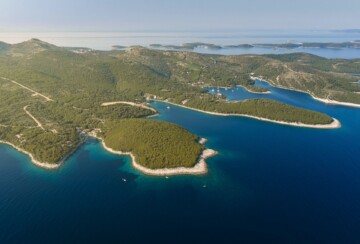Bruske vale Hvar
