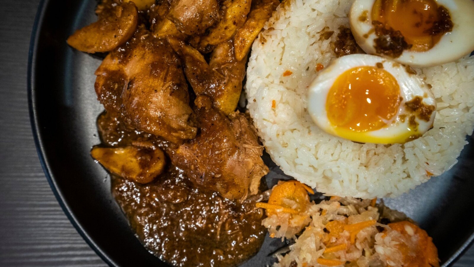 Kusina Filipino adobo