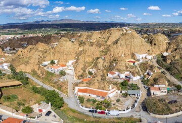 grad-guadix-spanjolska-1