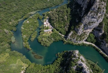 restoran-kastil-slanica-cetina2