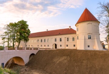 dvorac Kerestinec1
