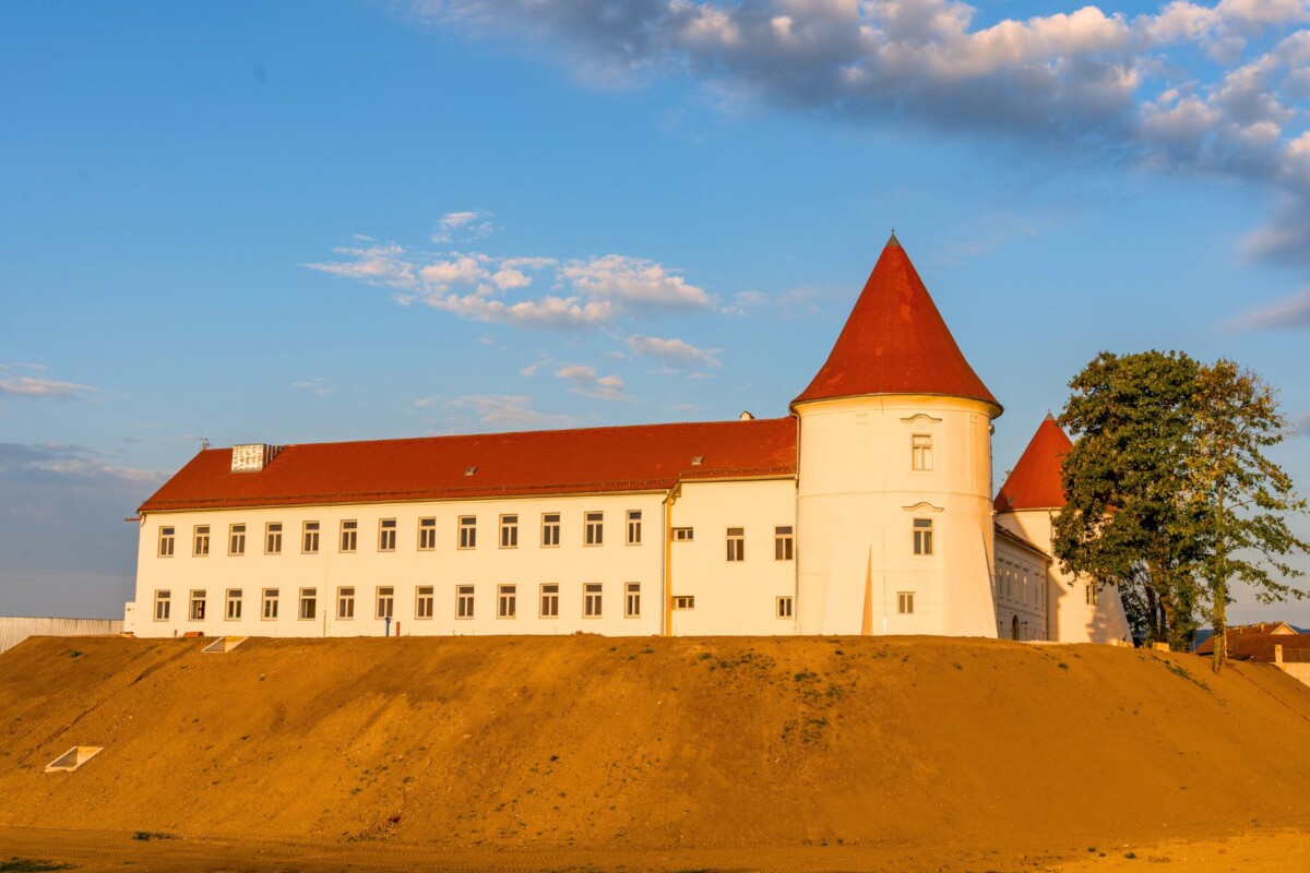 dvorac Kerestinec7
