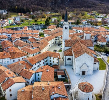 grad-venzone-italija