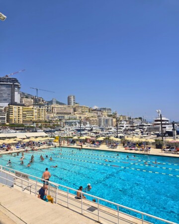 monako-monte-carlo-vizura-grada-bazen