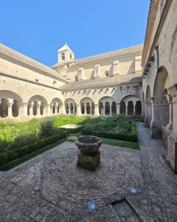 notre-dame-de-senanque-francuska-2