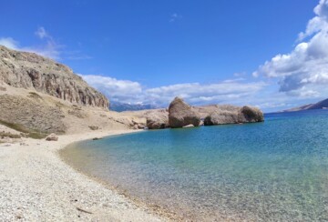 plaza-beritnica-pag