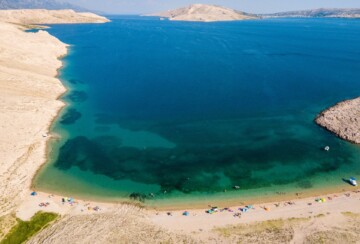 plaza-rucica-pag