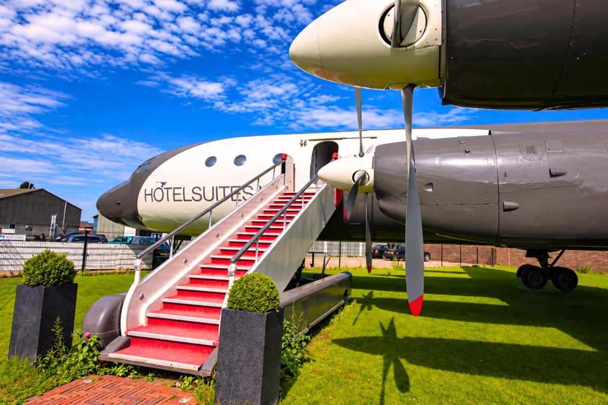 Vliegtuigsuite Teuge avion hotel Nizozemska