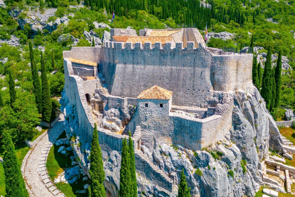sokol-grad-konavle