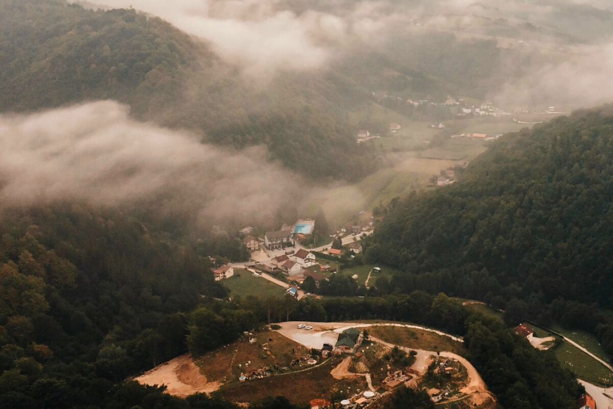 Selo kucica pod zemljom Kresevo10