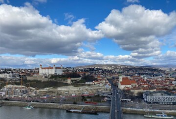 bratislava-pogled-s-nlo-mosta
