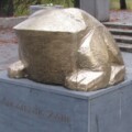 karlovac-spomenik-žabi