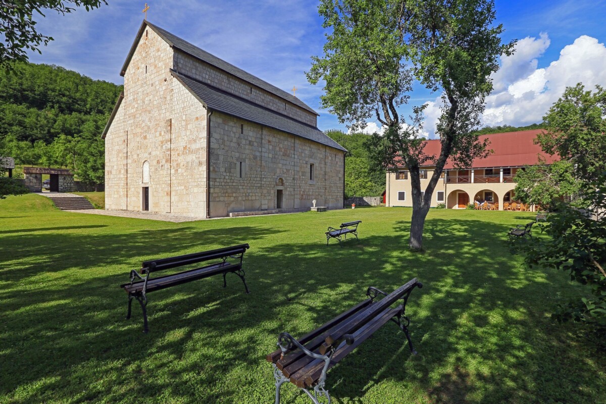 pivski-manastir-crna-gora